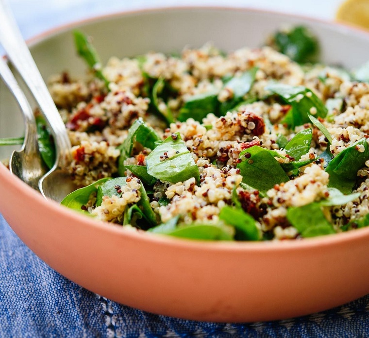 10 recettes avec salade de quinoa