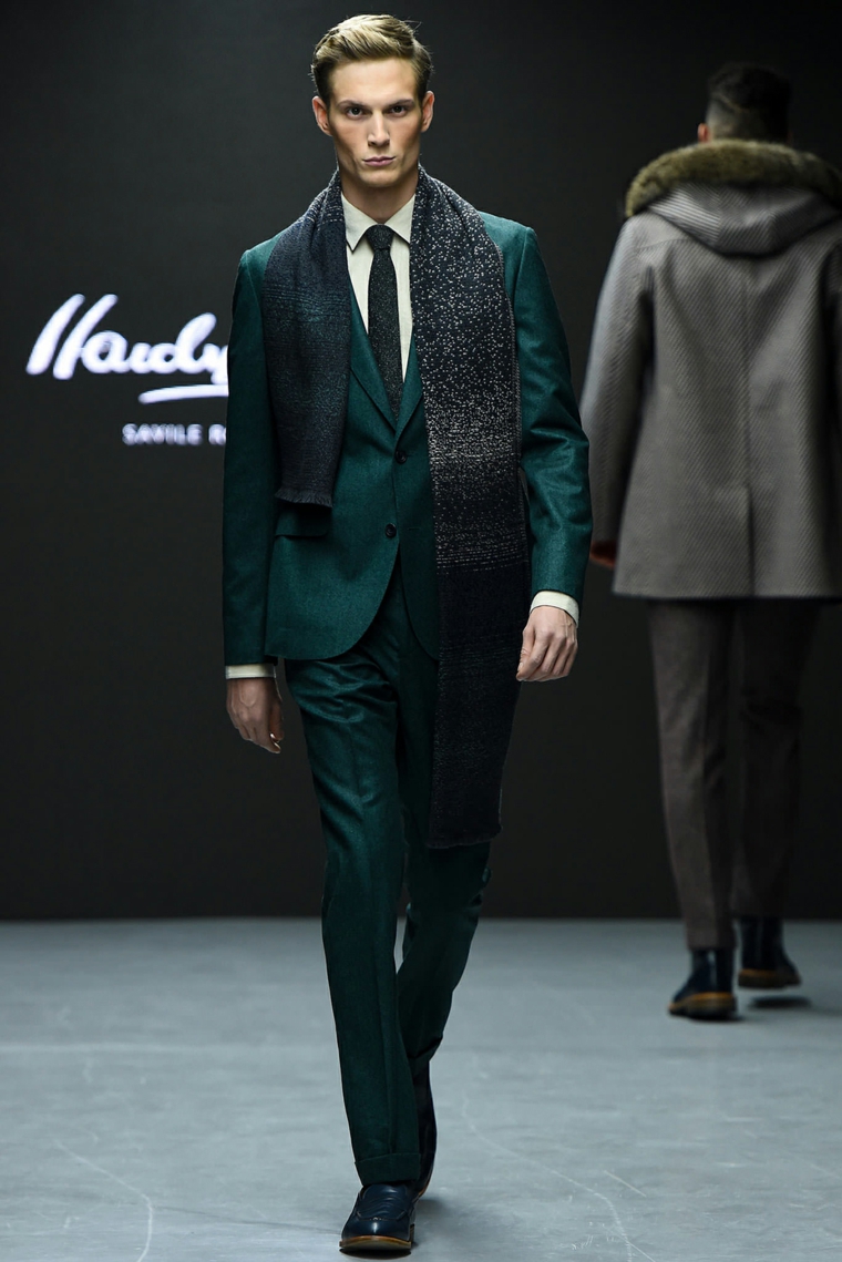 costumes-pour-homme-style-moderne-couleur-verte