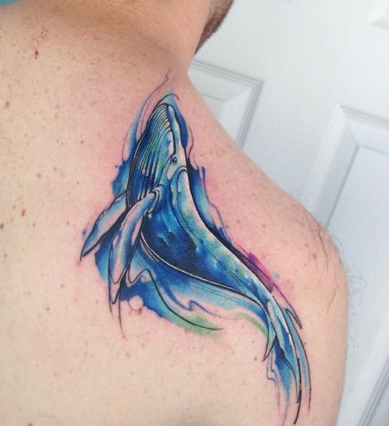 idées de tatouages ​​bleu baleine