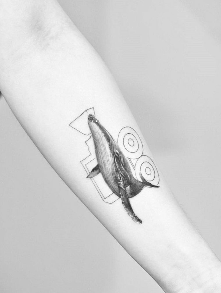 idée de tatouage de baleine