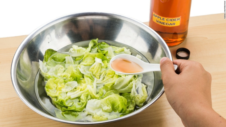 avantages des salades de pomme-vinaigre