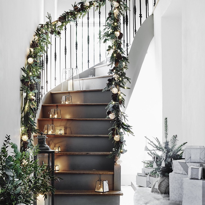 lamparas-decorativas-escaleras-metalicas
