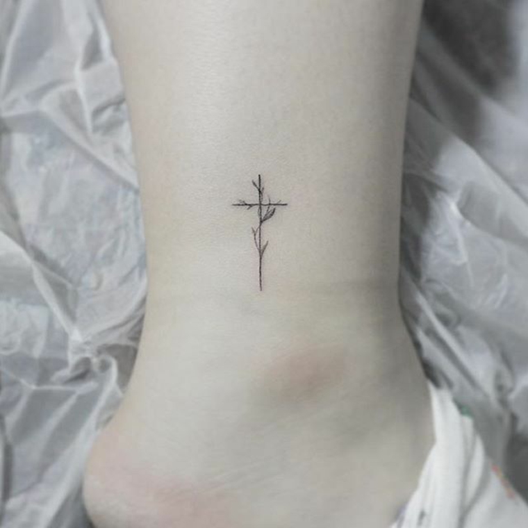 tatouer une croix