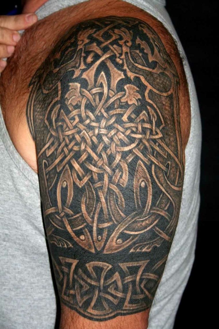 tatouages-pour-lepaule-idees-symboles-celtas-idees
