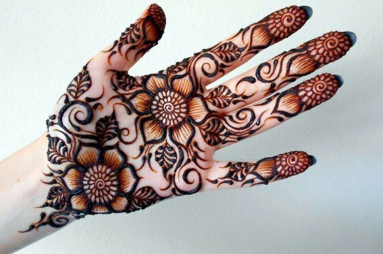 fleurs de henné