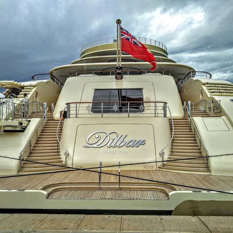 yachts à voile de luxe